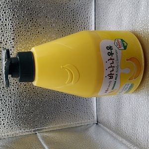 Kwailnara Banana Milk Body Cleanser 19.75  oz NEW